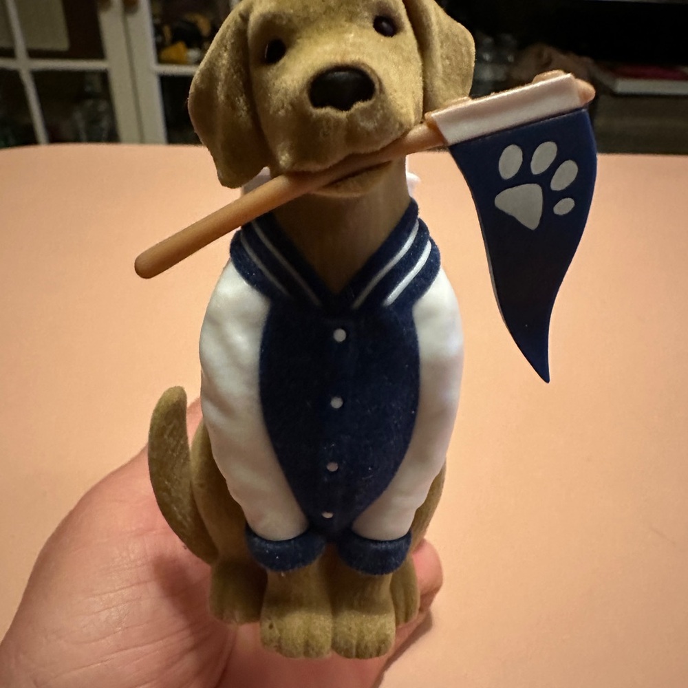 Bath & Body Works Labrador Wallflower holder.
